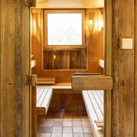 Comfortable Holiday Home In Vielsalm Near Lake * Vielsalm