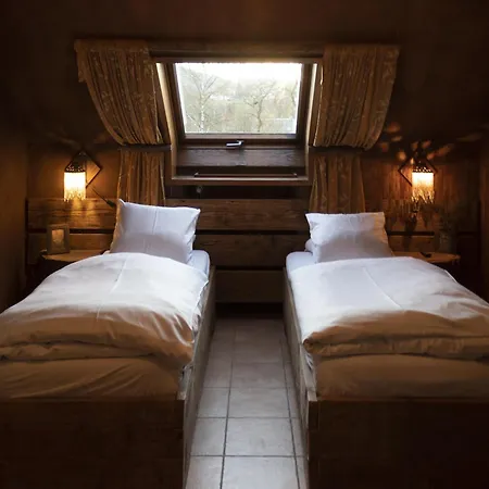 With Furry Friends * Vielsalm