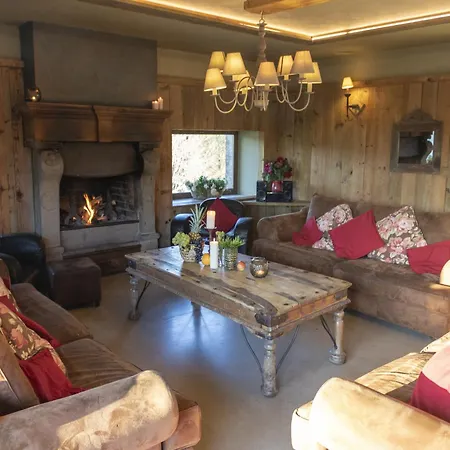 Casa vacanze With Furry Friends *